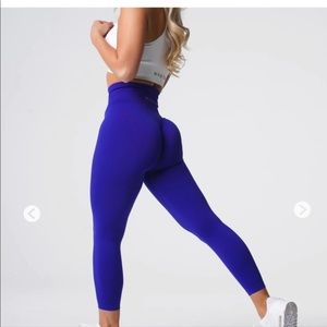 NWT cobalt blue NVGTN seamless leggings